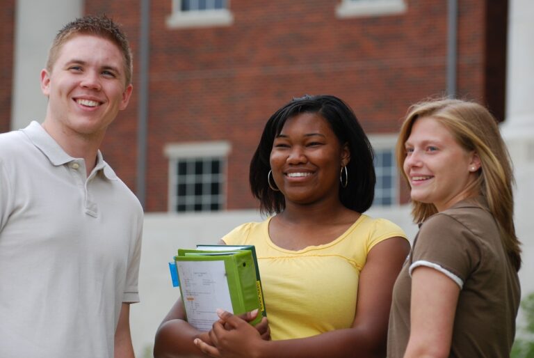 The Evolution of Textbooks in the Digital Age